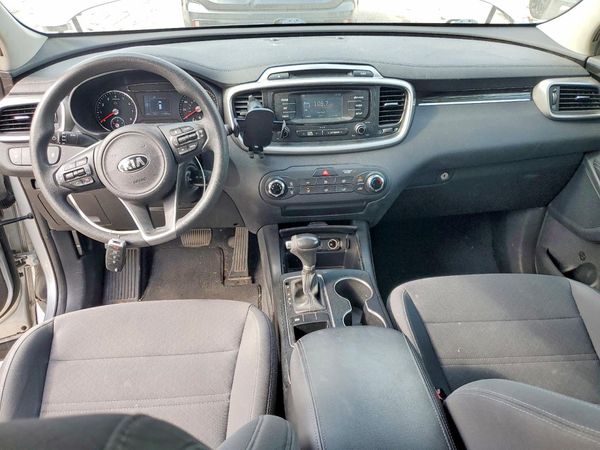 2016 KIA SORENTO L / LX — CKPT