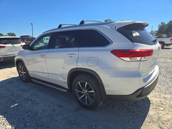 2017 TOYOTA HIGHLANDER SE/XLE — DSRA