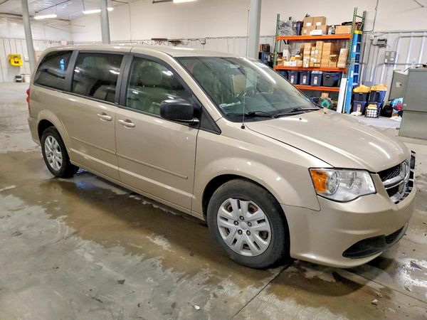 2014 DODGE CARAVAN SE — Passenger 3/4