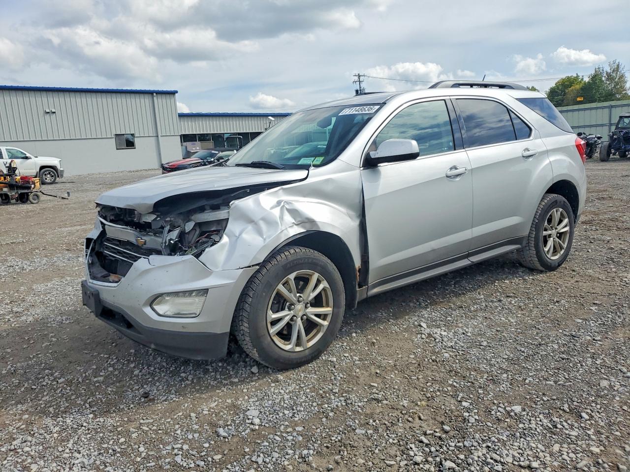 2017 CHEVROLET EQUINOX LT / FL — Front 3/4