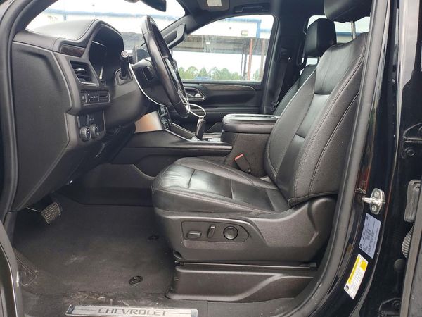 2022 CHEVROLET TAHOE LT — DENT