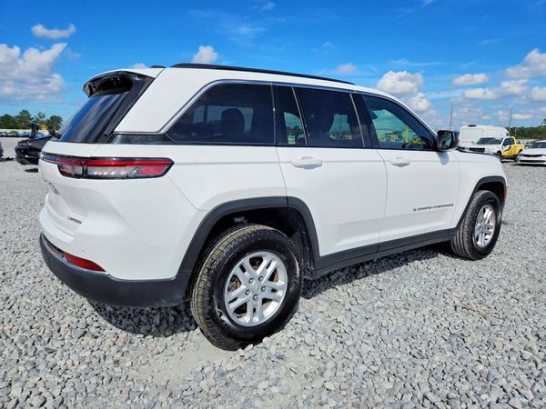 2024 JEEP GRAND CHEROKEE Laredo — PSRA