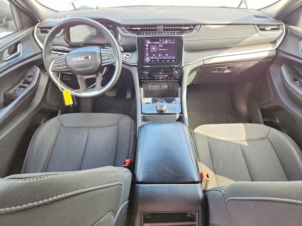 2024 JEEP GRAND CHEROKEE Laredo — CKPT