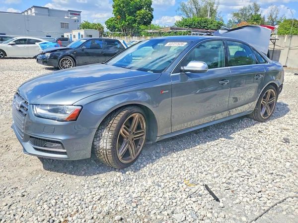 2013 AUDI S4 quattro Premium Plus — Front 3/4