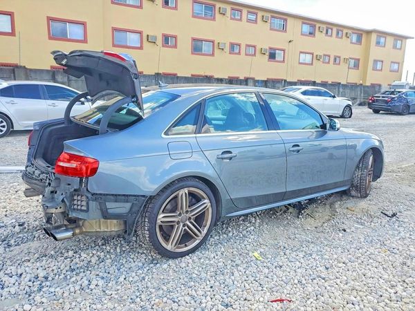 2013 AUDI S4 quattro Premium Plus — PSRA