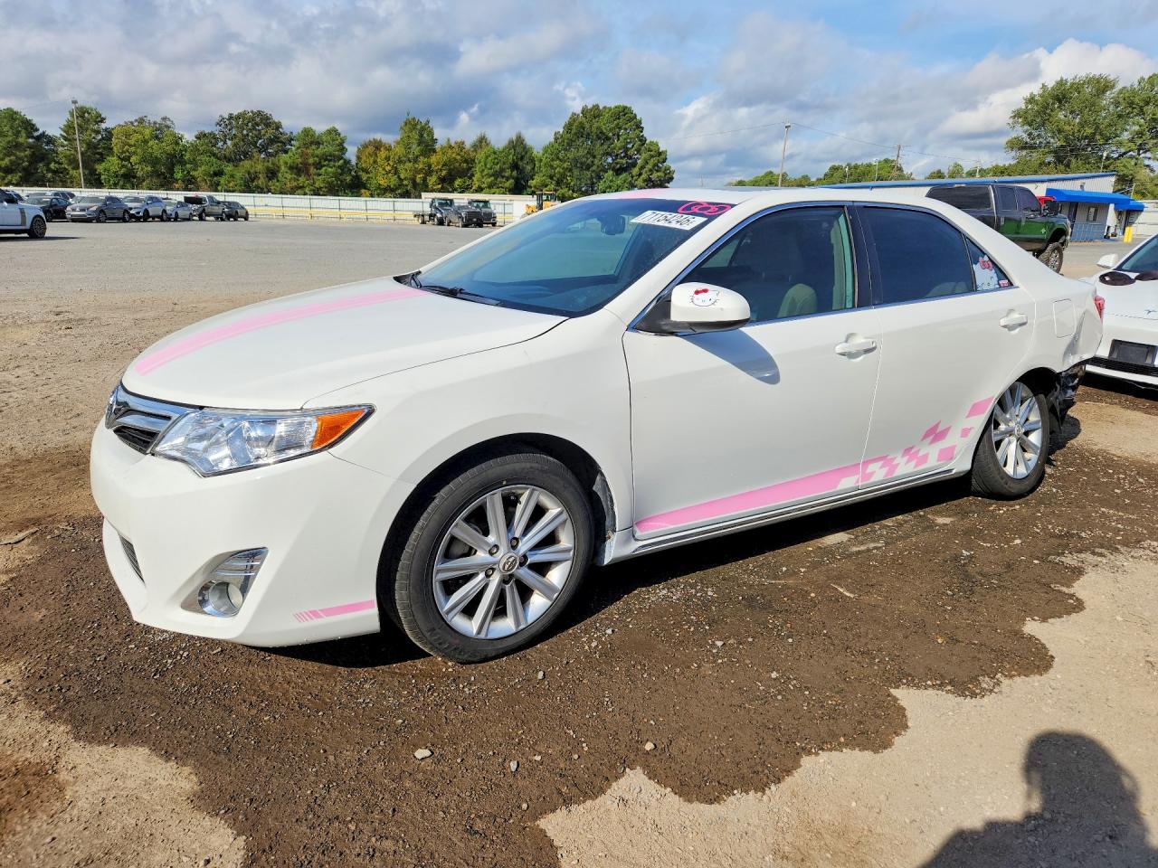 2012 TOYOTA CAMRY SOLA Hybrid — Front 3/4