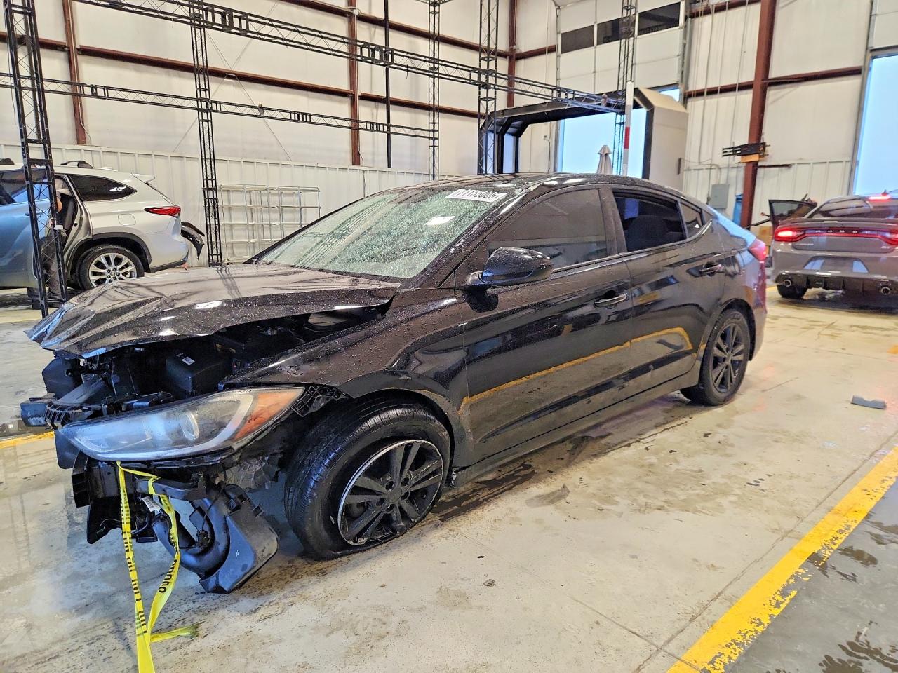 2017 HYUNDAI ELANTRA — Front 3/4