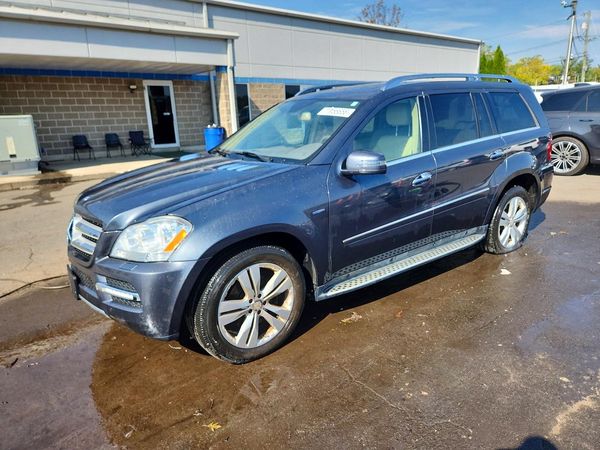 2012 MERCEDES-BENZ GL — DSFA — Front 3/4
