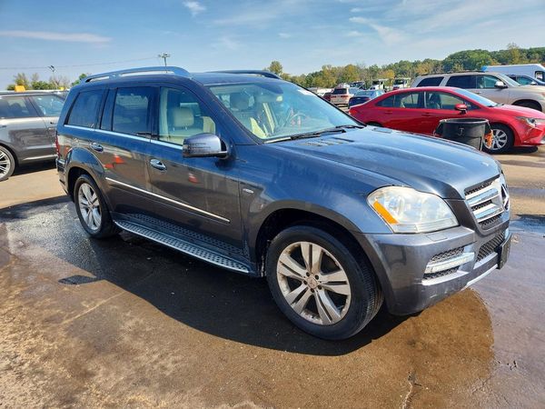 2012 MERCEDES-BENZ GL GL350 BLUETEC 4-MATIC — Passenger 3/4