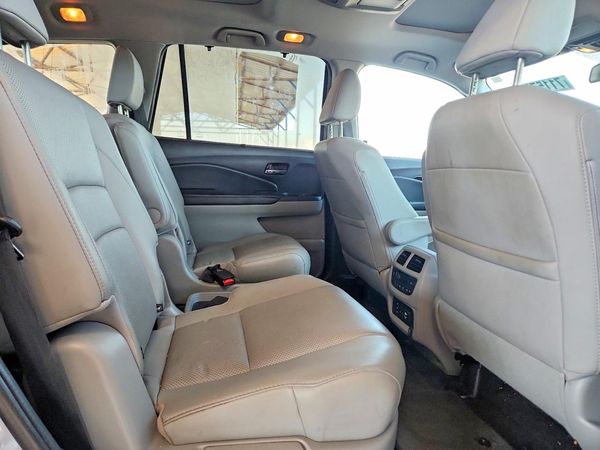 2016 HONDA PILOT Elite — PSRS