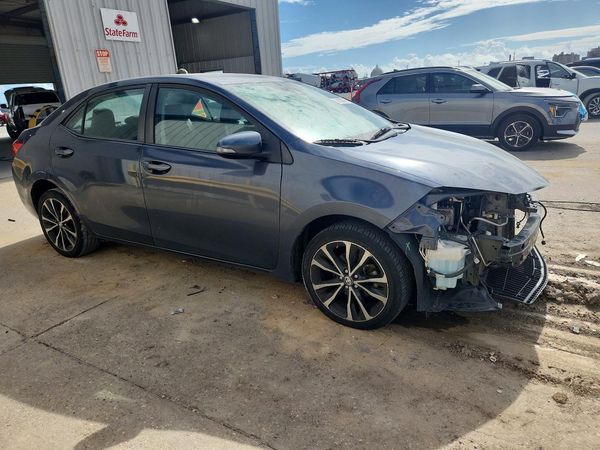 2019 TOYOTA COROLLA L/LE/SE/XLE/XSE — Passenger 3/4