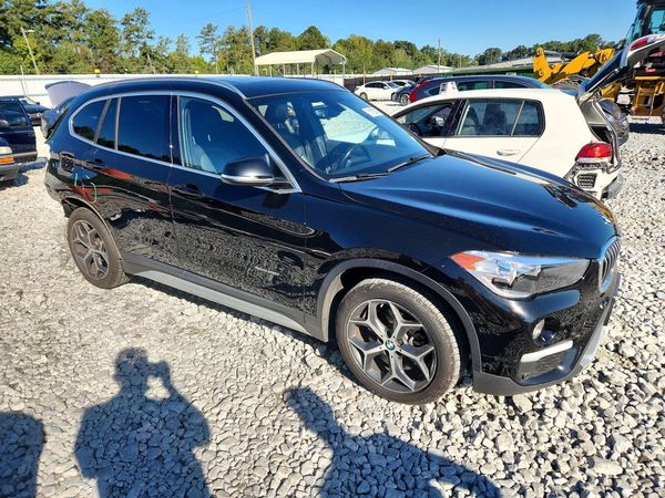 2018 BMW X1 xDrive28i — Passenger 3/4