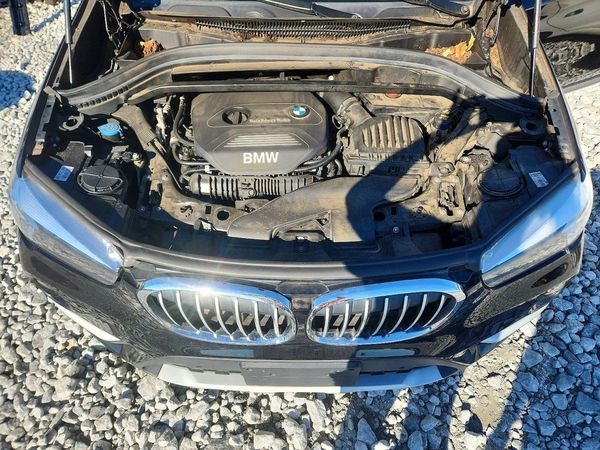 2018 BMW X1 xDrive28i — Engine bay