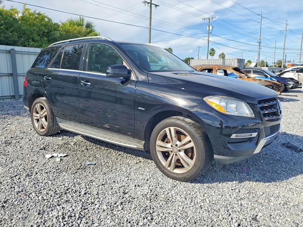 2012 MERCEDES-BENZ M-CLASS ML350 4-MATIC — Passenger 3/4
