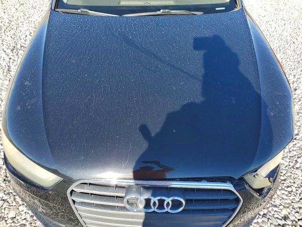 2013 AUDI A4 Premium — Engine bay