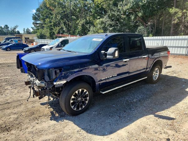 2019 NISSAN TITAN — Front 3/4