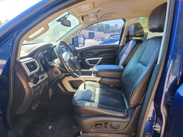 2019 NISSAN TITAN — DENT