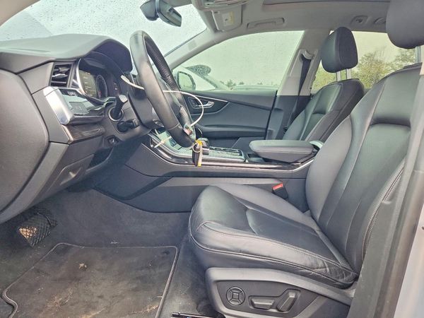 2019 AUDI Q8 — DENT