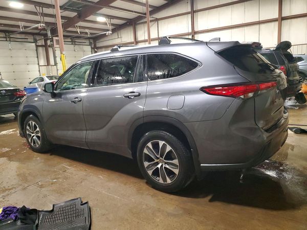 2020 TOYOTA HIGHLANDER XLE Nav — DSRA