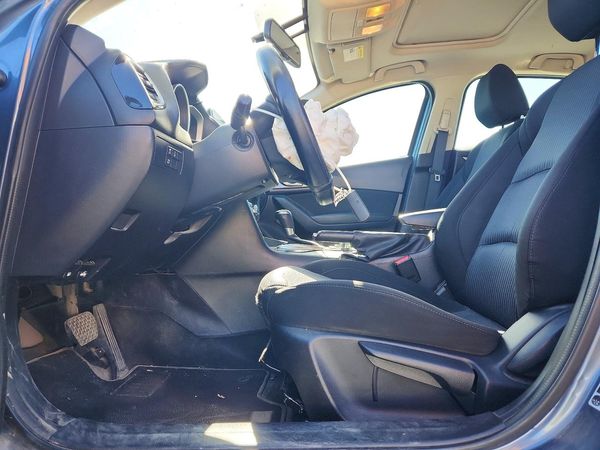 2016 MAZDA 3 Grand Touring/GT — DENT