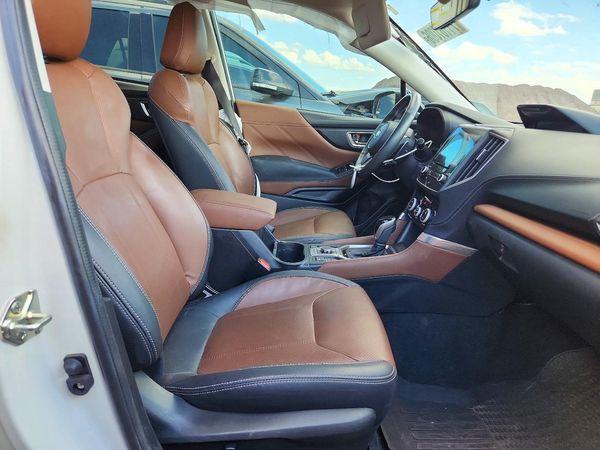 2022 SUBARU FORESTER Touring — DENT