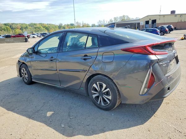 2017 TOYOTA PRIUS Three/Four/Four Adv — DSRA