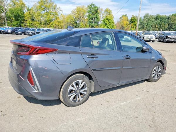 2017 TOYOTA PRIUS Three/Four/Four Adv — PSRA