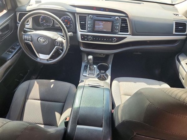 2017 TOYOTA HIGHLANDER — CKPT