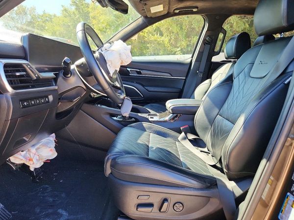 2024 KIA TELLURIDE — DENT