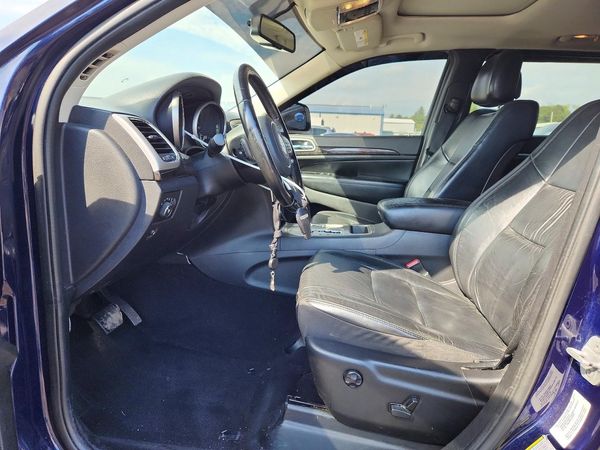 2012 JEEP GRAND CHER OKEE LAREDO 4X4 — DENT