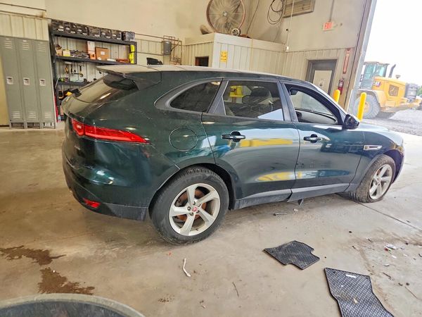 2018 JAGUAR F-PACE S — PSRA