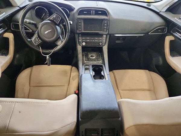 2018 JAGUAR F-PACE S — CKPT