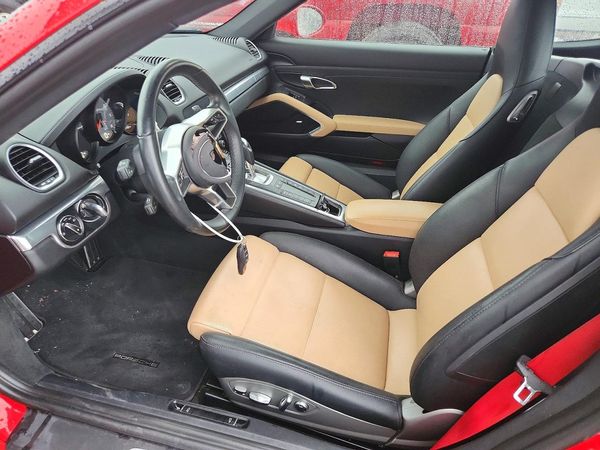 2022 PORSCHE CAYMAN S — DENT