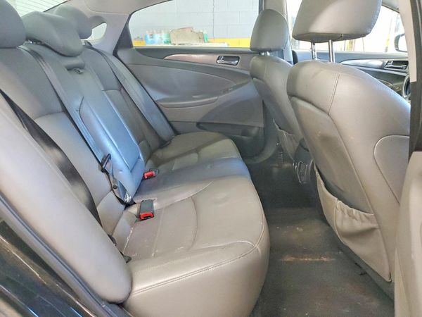 2012 HYUNDAI SONATA Middle level — PSRS
