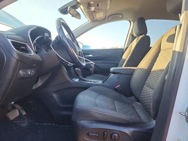 2020 CHEVROLET EQUINOX LT (1LT) — DENT