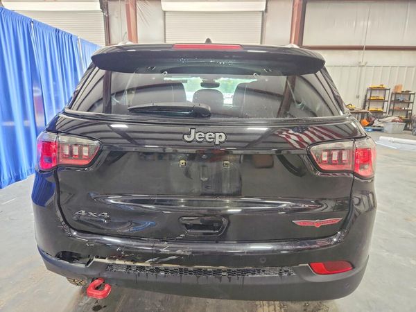 2025 JEEP COMPASS Trailhawk — DIRR