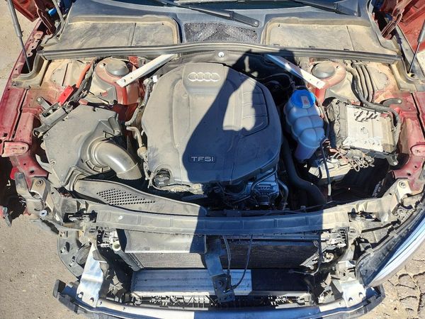 2018 AUDI A5 — Engine bay