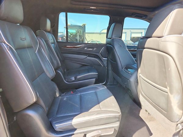 2023 CADILLAC ESCALADE Premium Luxury — PSRS