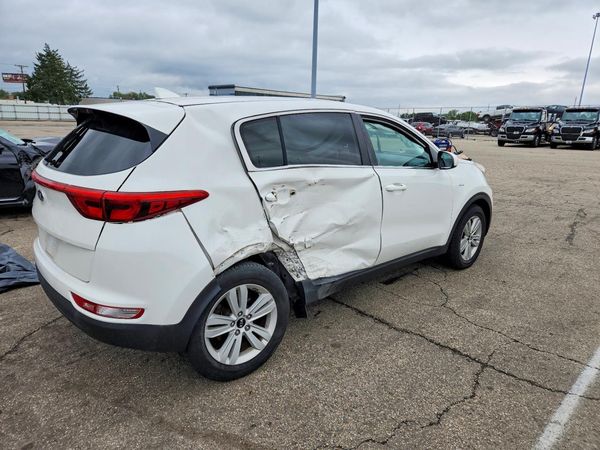2017 KIA SPORTAGE LX — PSRA
