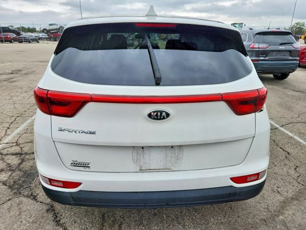2017 KIA SPORTAGE LX — DIRR
