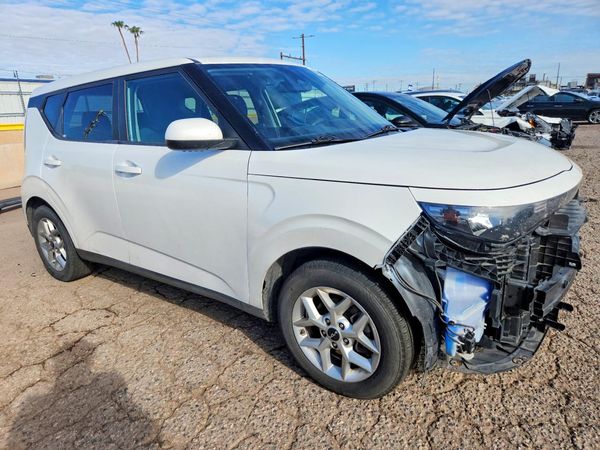2023 KIA SOUL LX, S — Passenger 3/4