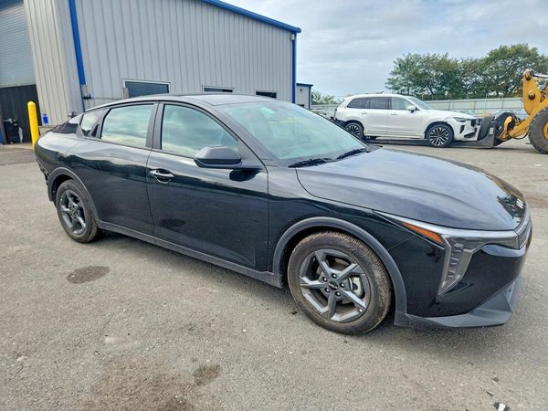 2026 KIA K4 LX, LXS — Passenger 3/4