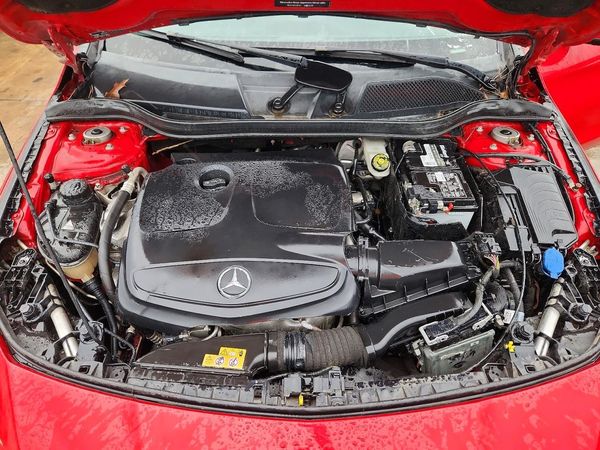 2018 MERCEDES-BENZ CLA-CLASS CLA250 — Engine bay