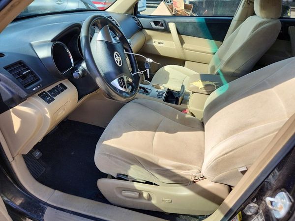 2012 TOYOTA HIGHLANDER Base/Hybrid — DENT
