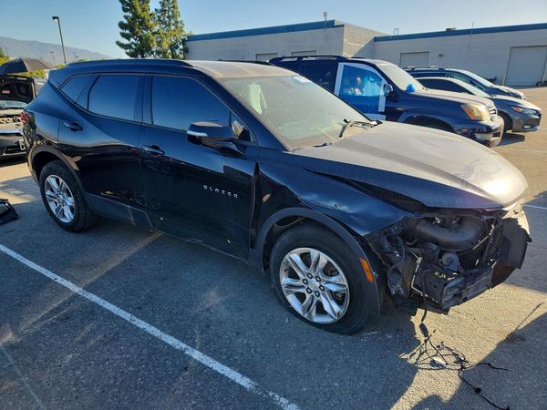 2020 CHEVROLET BLAZER 2LT — Passenger 3/4