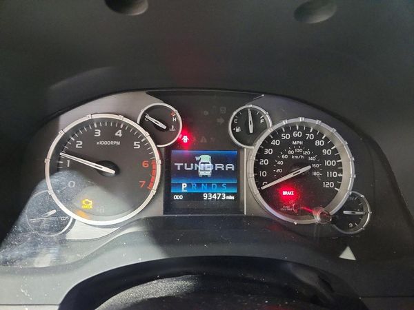 2014 TOYOTA TUNDRA SR5 — ODOM