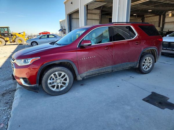 2021 CHEVROLET TRAVERSE LT — Front 3/4