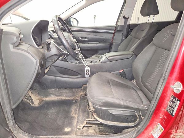 2022 HYUNDAI TUCSON SEL — DENT