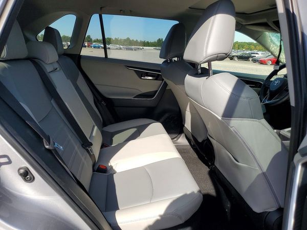 2025 TOYOTA RAV4 XLE Premium — PSRS