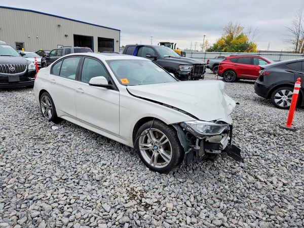2015 BMW 3 SERIES xDrive — Passenger 3/4